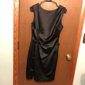 🎉🎉HP🎉🎉 NWT💞💞The Limited Black Mini-Dress